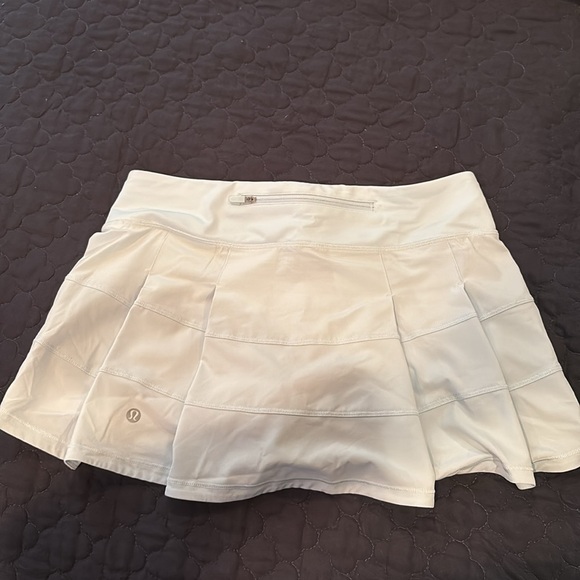 LULULEMON skirt - Picture 2 of 5